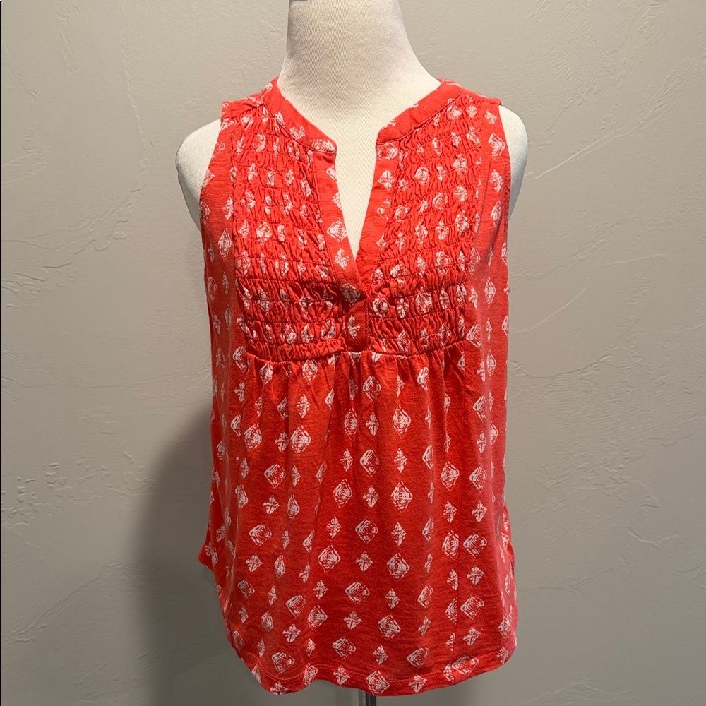 Ladies bright summer top. Size small